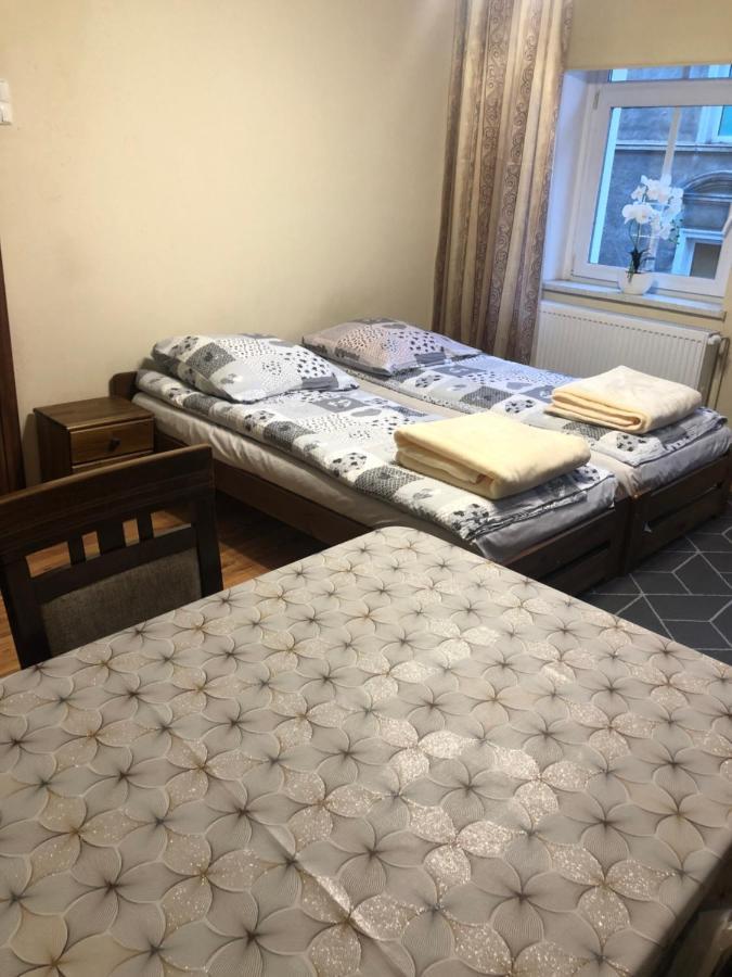 Appartamento Apartament Na Zdrojowej Lądek-Zdrój Esterno foto